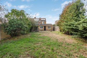 Rear garden- click for photo gallery